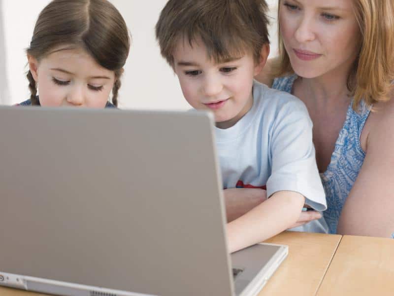 niños aprender programación