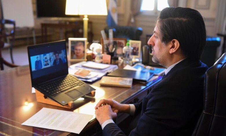 Ministro Nicolás Trotta en videoconferencia