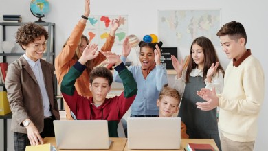 a children clapping together
