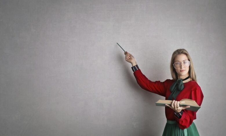 woman in discussing a lesson plan