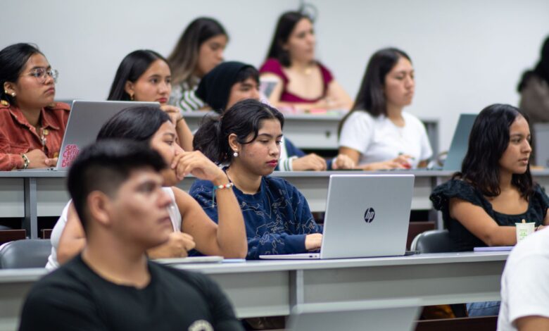university students attending a lecture in piura